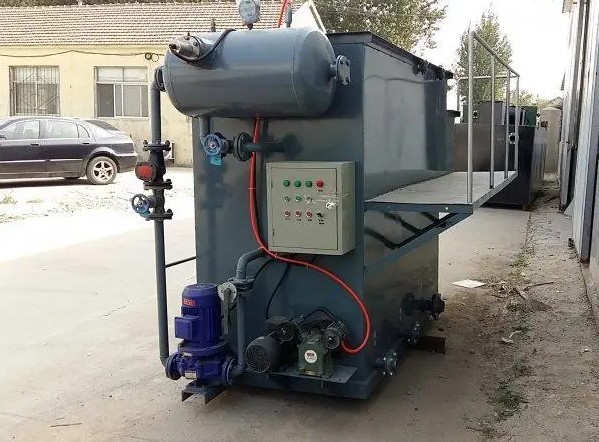 溶氣式氣浮機(jī)工作原理是什么樣的，我總結(jié)了三點(diǎn)，看看你知道不？02